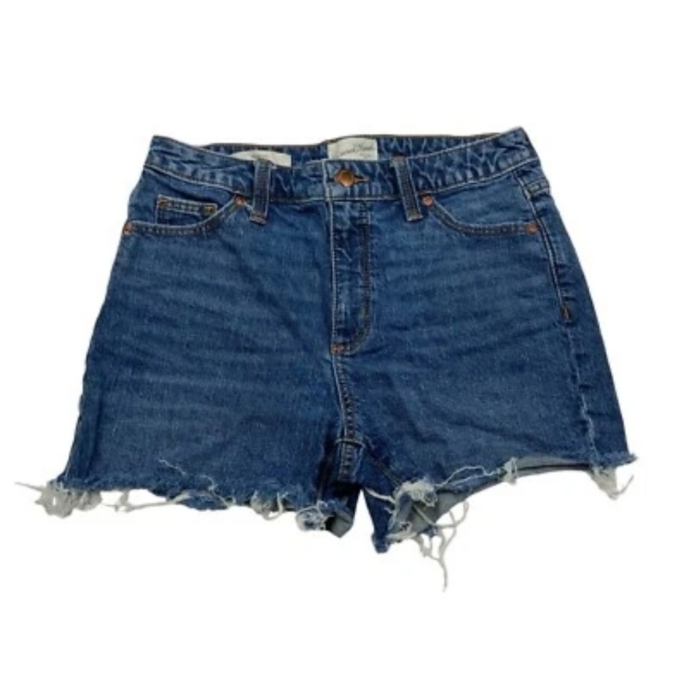 Universal Thread Blue Denim Mid Rise Vintage Midi Cut-Off Shorts